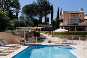 Villa St. Nicholas House & Guest Apart.